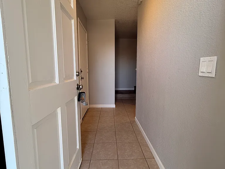 1502 Seiko Ave — Photo 4
