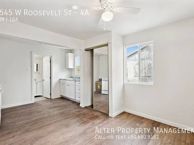 1545 W Roosevelt St #4A — Photo 14