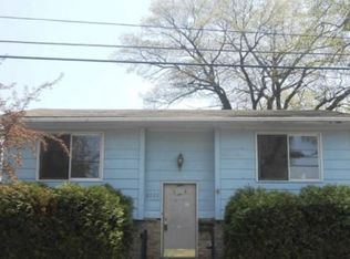 2020 Reaney Ave E, Saint Paul, MN 55119