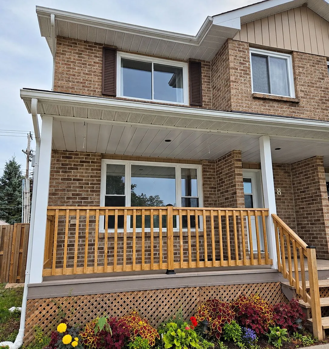 3 bed, $2,200 — Photo 1