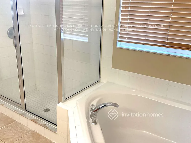 1461 Maple Leaf Ln — Photo 11