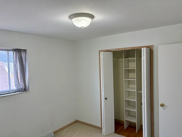 2130 Tuxedo Ave — Photo 20