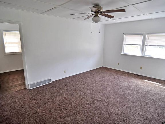 4th image of 1 Pittsfield Ave