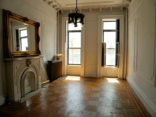 Rented by Vespa Properties Group | media 5