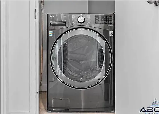 Rented by ABODE NYC LLC | media 9