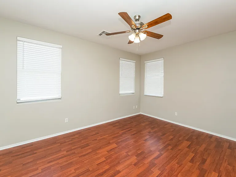 6604 Frances Celia Ave — Photo 7