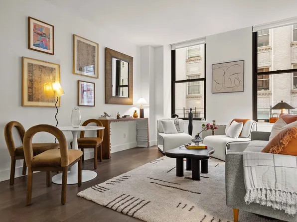 25 Broad Street image 1 of 17