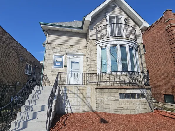 4710 N Ashland Ave, Chicago, IL 60640