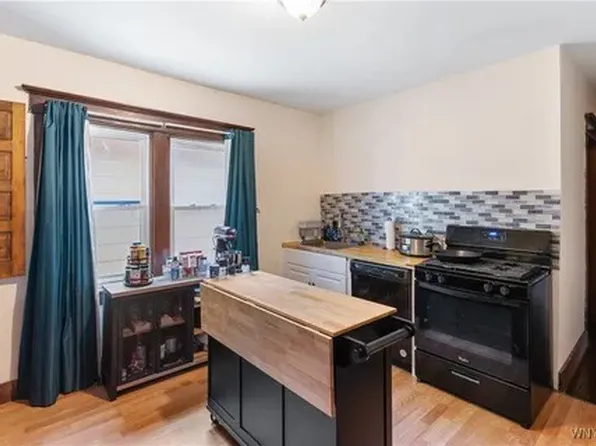 30 Geary St Unit 2, Buffalo, NY 14210