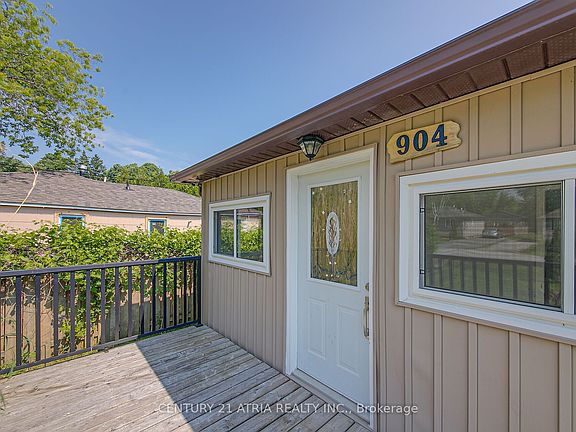 4th image of 904 Maplewood Dr