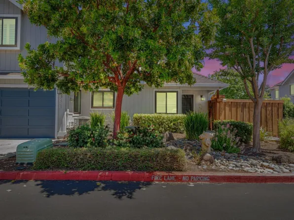 351 Creekview Dr, Morgan Hill, CA 95037