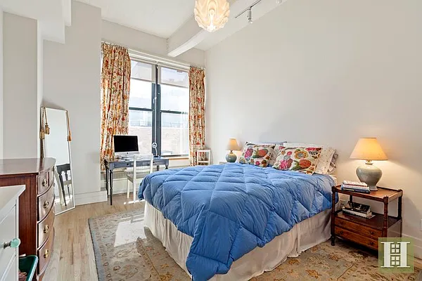 Rented by Halstead Real Estate | media 15