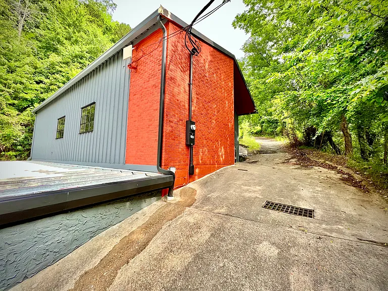 111 Exchange Pl — Photo 38