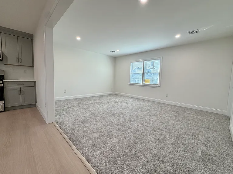 146 Schley St #2 — Photo 7