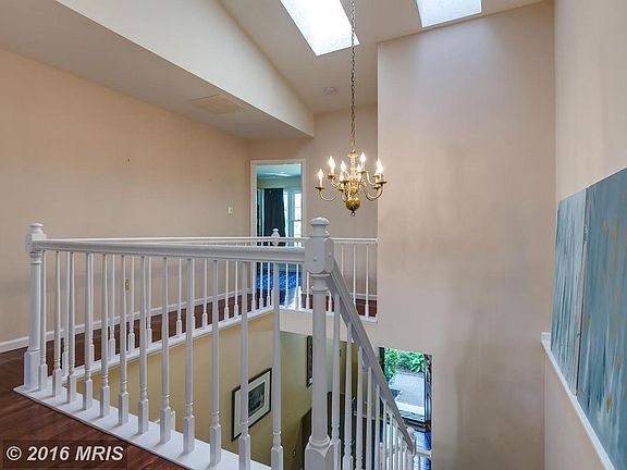 5th image of 3861 Waythorn Pl