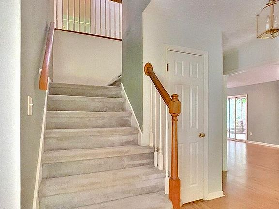 4th image of 875 Mixon Creek Drive