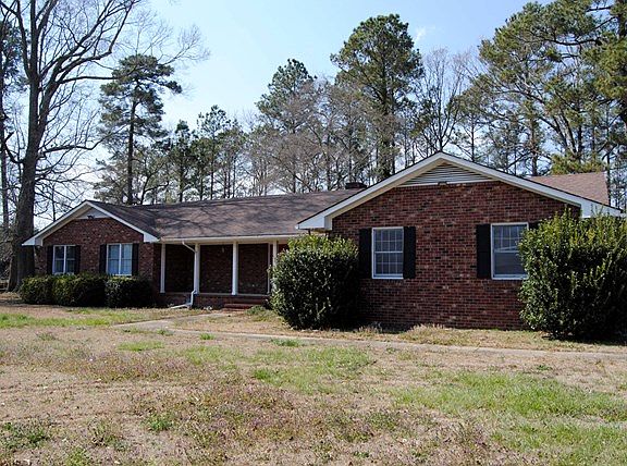2nd image of 130 Oak Heights Dr