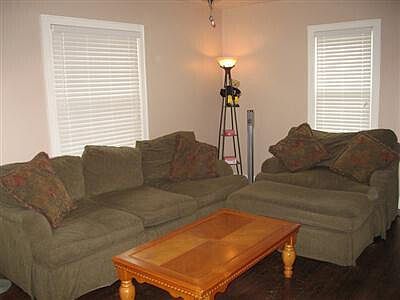 4th image of 706 Golfview Dr