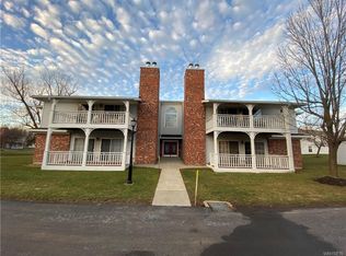 1175 Youngs Rd APT E, Amherst, NY 14221