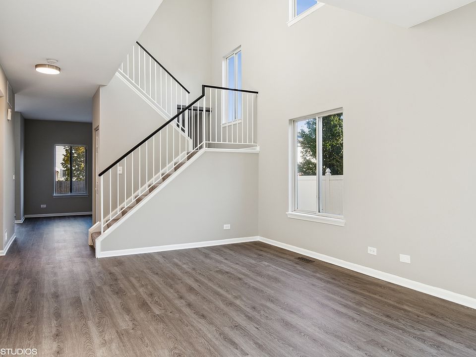 2572 Warm Springs Ln, Naperville, IL 60564 Zillow