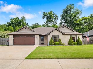 2269 Kelly Lynn Pl, Fayetteville, AR 72701