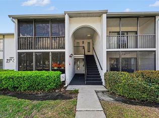 1261 Pine Ridge Cir W APT D1, Tarpon Springs, FL 34688