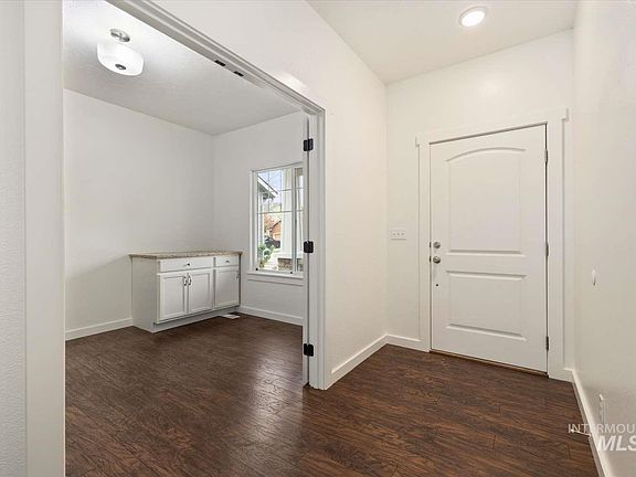 4th image of 6495 S Mistyglen Ave