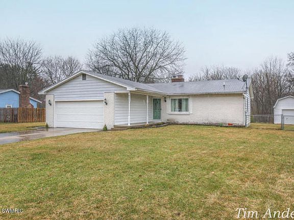 2nd image of 6229 Woodwater Dr NE