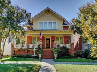 220 Monroe Ave, Cape Charles, VA 23310