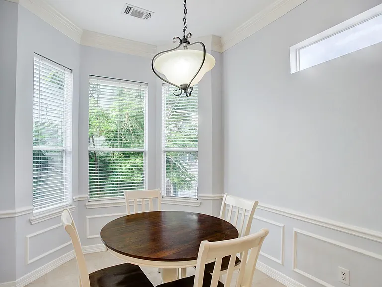 5312 Blossom St — Photo 10