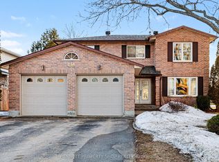 236 Allan St, Smiths Falls, ON K7A 5E9