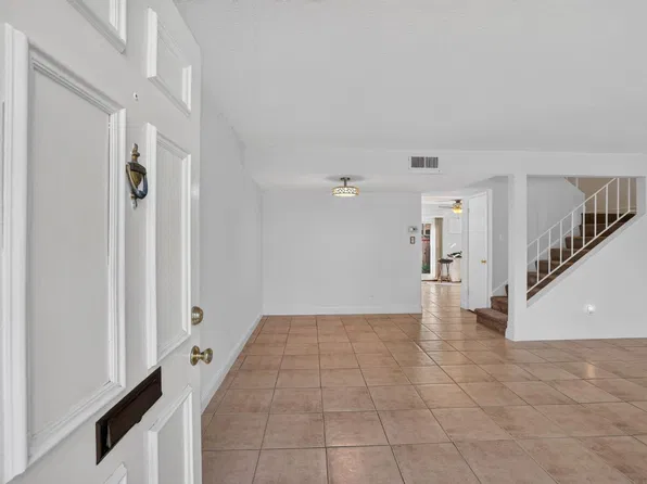 6305 Wexford Cir, Citrus Heights, CA 95621