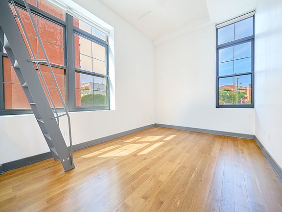 2nd image of 340 E 117th St APT 4G