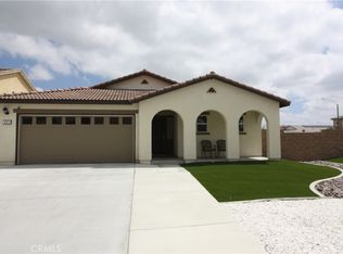 493 Black Oak Ct, San Jacinto, CA 92582
