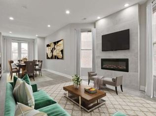 2714 W Polk St #2, Chicago, IL 60612