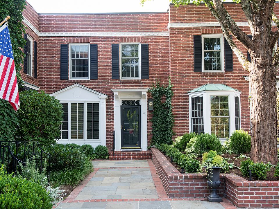 92 South Avenue