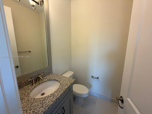 5th image of 455 SW 113th Ln