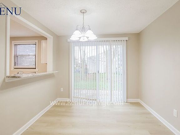 5th image of 6821 Littleton Dr