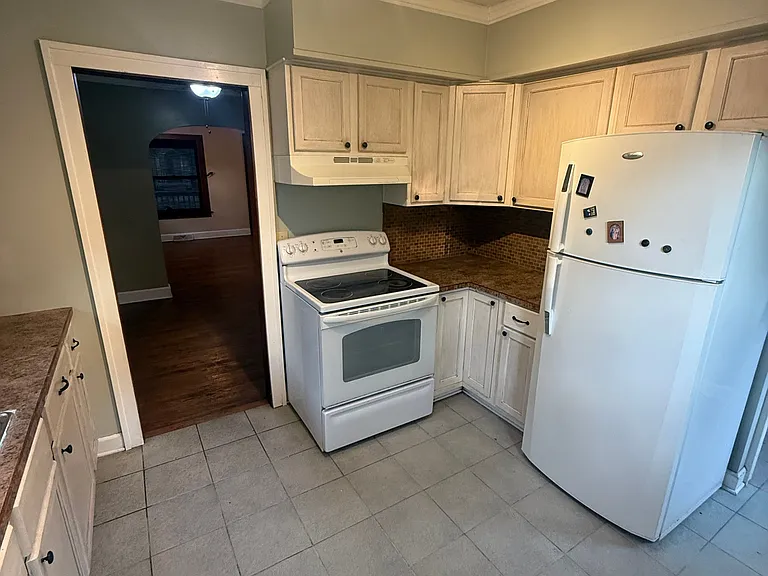 701 S Spruce St — Photo 12
