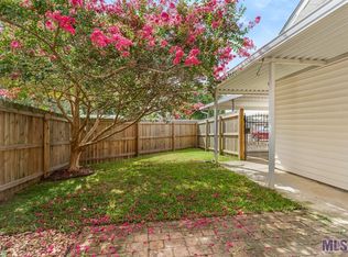 8521 E Cypress Point Ct, Baton Rouge, LA 70809