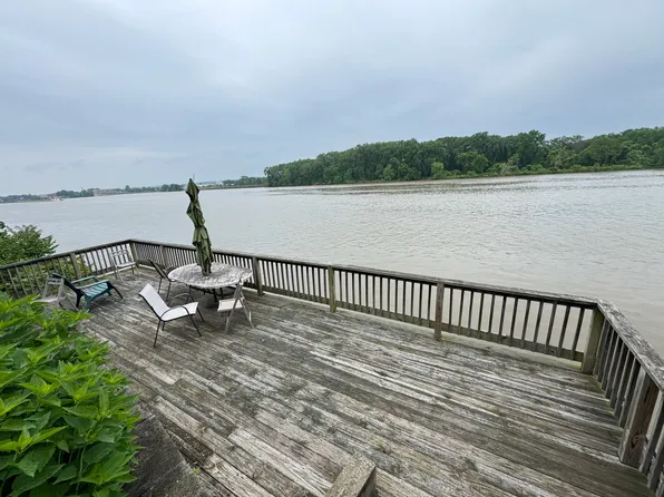 (undisclosed Address), Troy, NY 12180