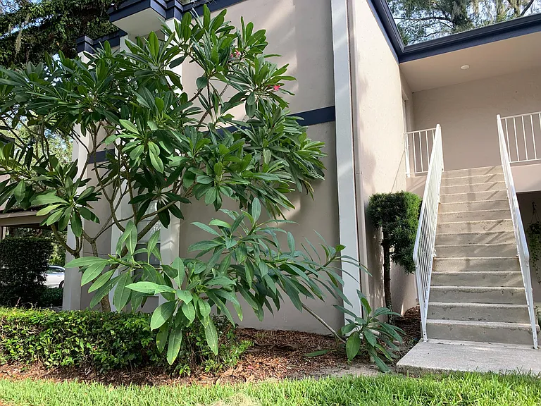 165 Picardy Villa Cir #200 — Photo 2