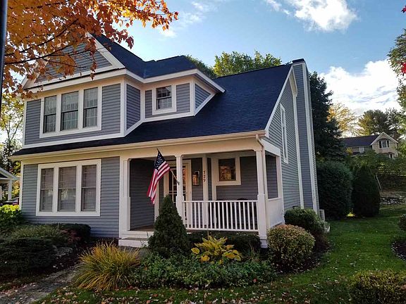 2nd image of 729 Lake Park Dr