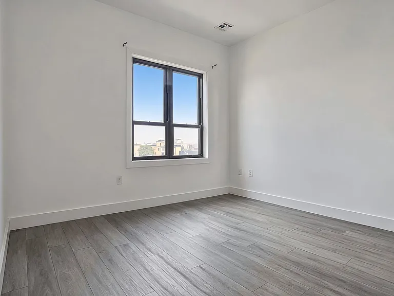 425 Avenue C #504 — Photo 17