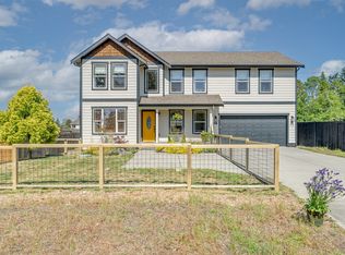 5058 Honeymoon Bay Rd, Freeland, WA 98249