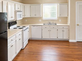 7840 Avalon Acres Ct, Chattanooga, TN 37421