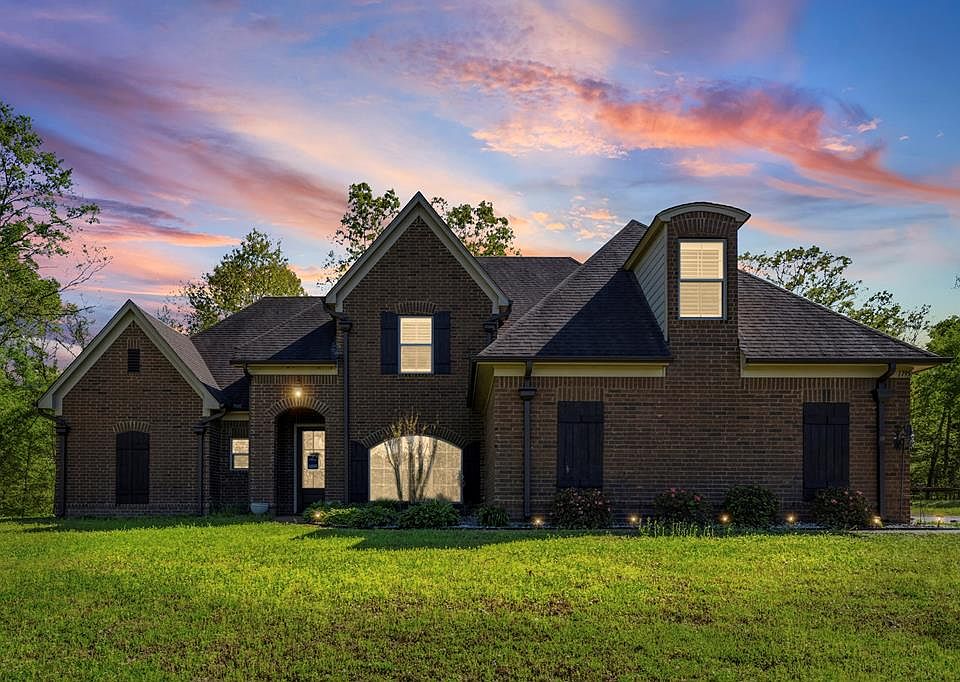 1st image of 1795 Gaines Rd