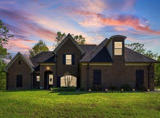 1795 Gaines Rd, Hernando, MS 38632