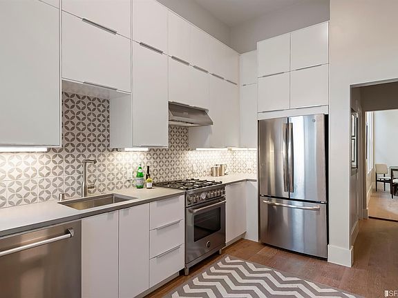 5th image of 1620 Broadway APT 4
