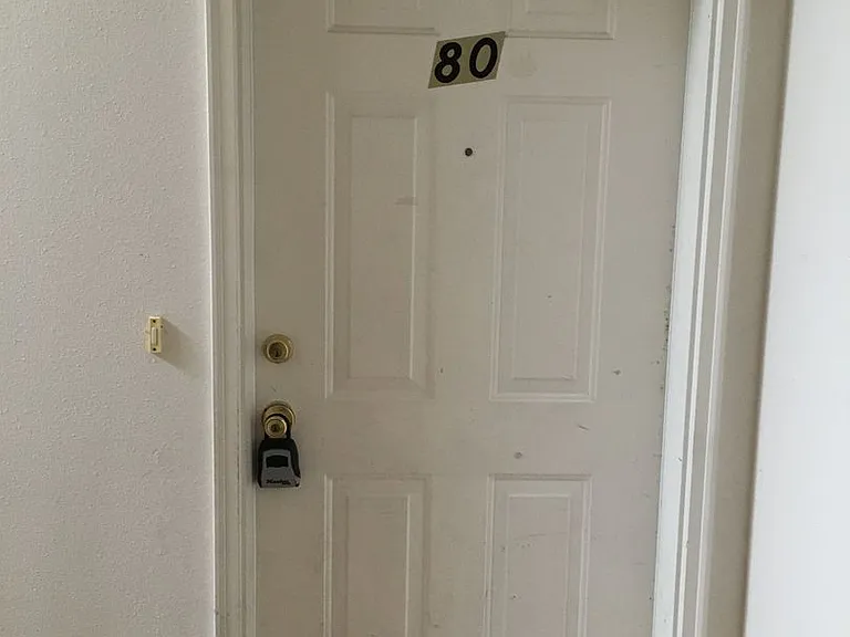 80-84 E Rosewood Ave #88 — Photo 3
